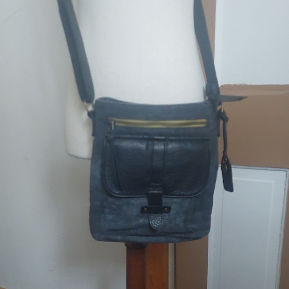Pistil Cross Body Bag - Picture 1 of 8